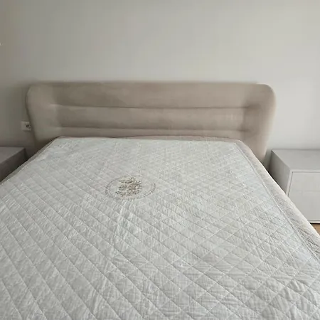 Villa Bright @ San Pietro *