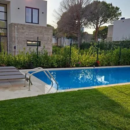 Villa Bright @ San Pietro Durrës